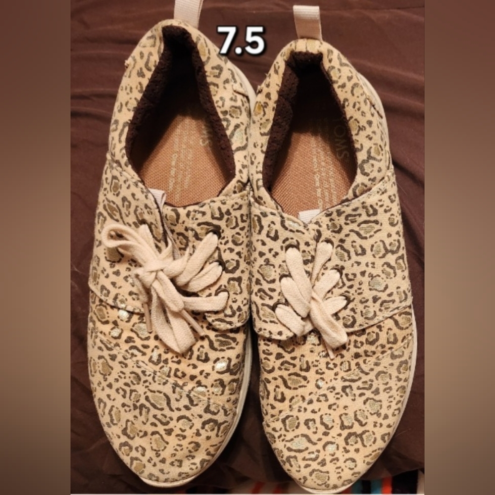 Leopard Print Women's Toms